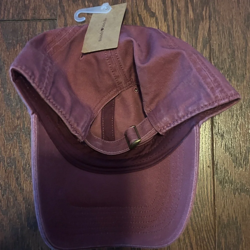 Brandy Melville baseball hat